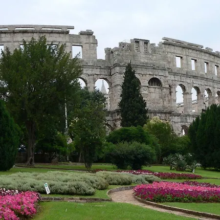 Roman Theatre Appartement Pula